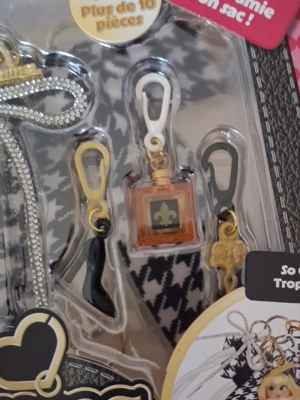 Charming Kids Bag Charms Set - Black, White & Gold